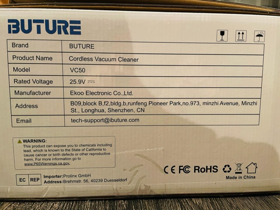 Amazon購入コードレス掃除機「BuTure VC50」外箱